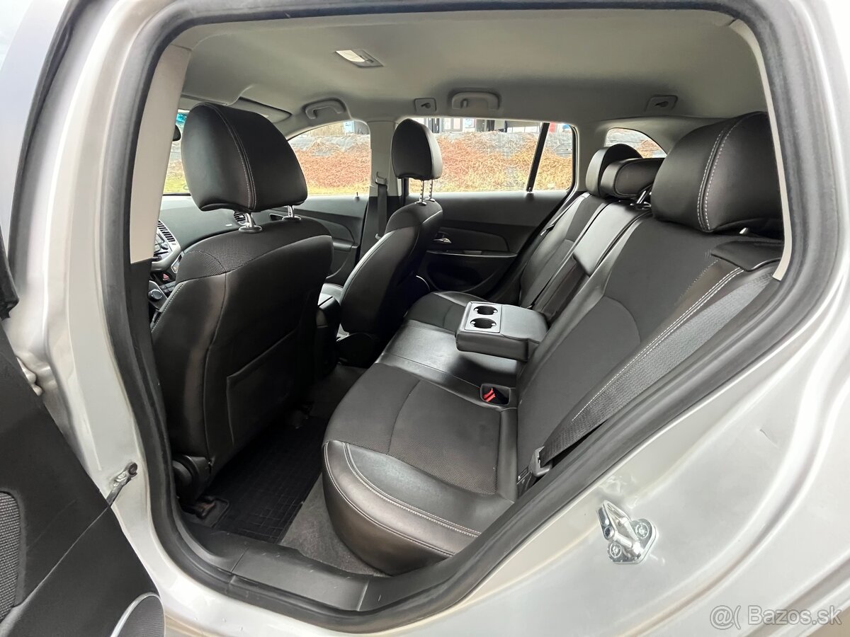 Chevrolet Cruz ST 2.0 diesel 120kw A/T prevodovka 185 000 km - 5