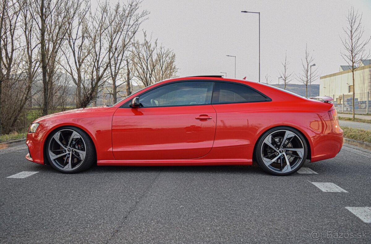 Audi RS5 V8 quattro - 5