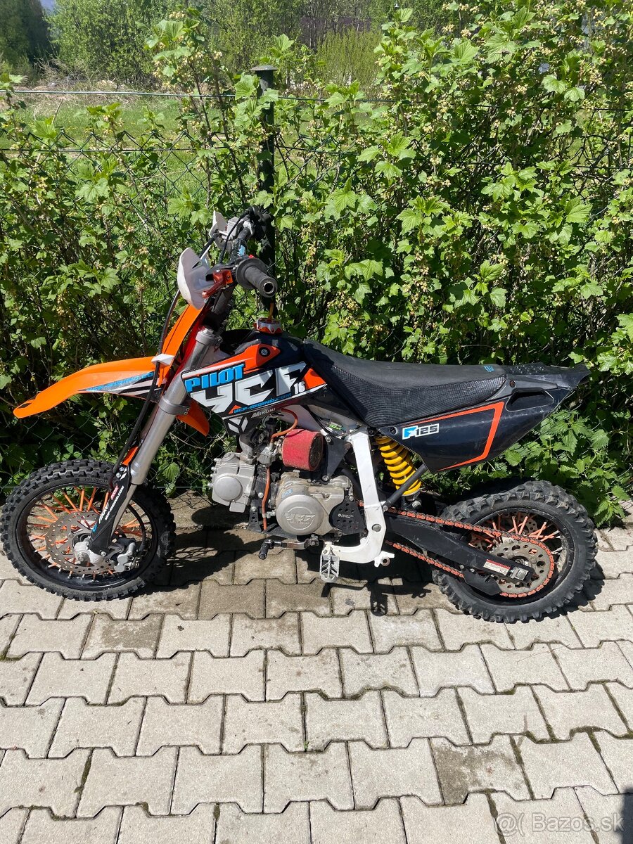 Ycf 125 pilot