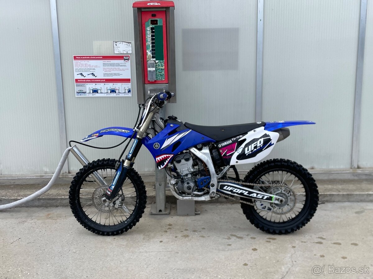 YAMAH YZF 250