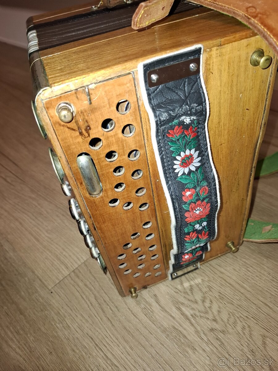 Predám heligonku 3 hlas - 5