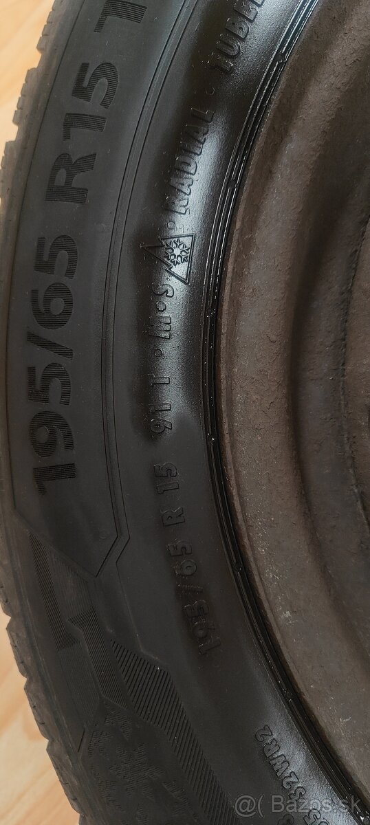 Predám 4 zimné pneumatiky s diskami Škoda octavia 2 - 5