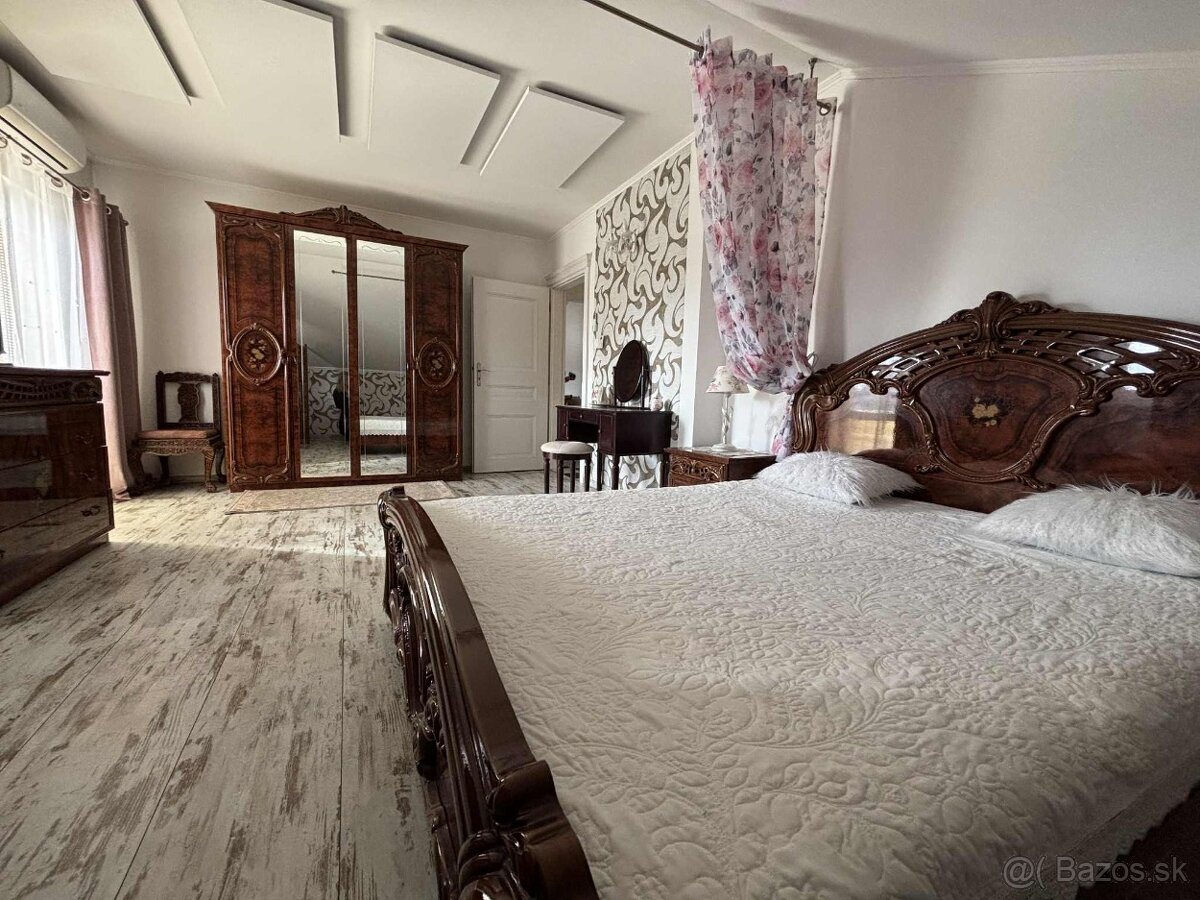 Predáme krásny 6 izb dvojgeneračný RD len 7 km od Nitry - 5