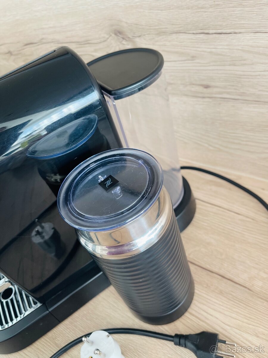 Kapsulový kávovar Nespresso - 5