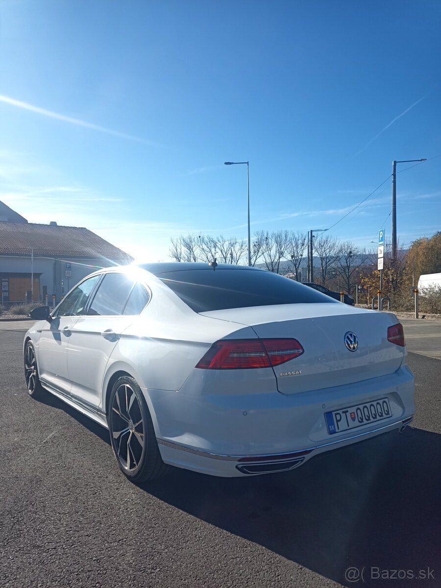VW Passat 2.0 BiTDI s výkonom 176 kW - 5