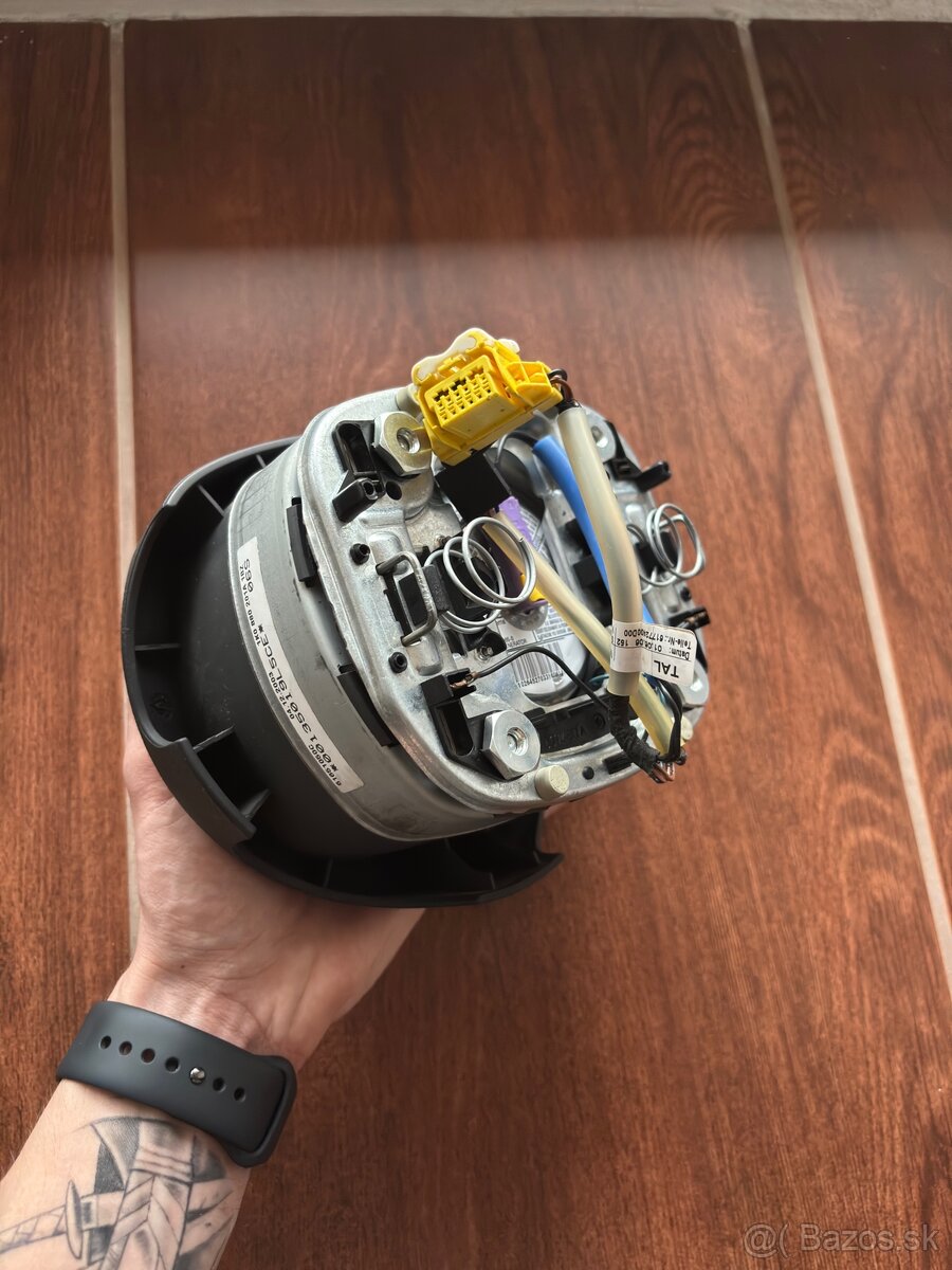 Volant VW Golf 5, aj s airbagom. - 5