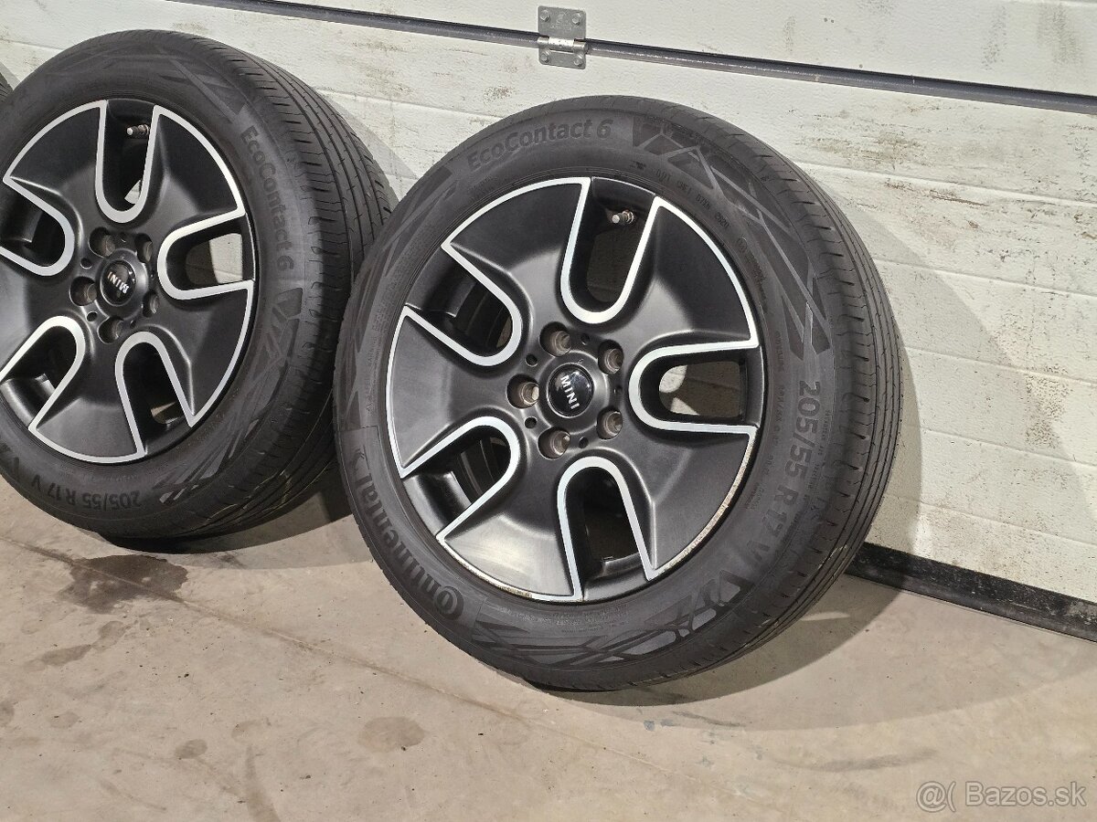 Zimná Sada MINI COUNTRYMAN/PACEMAN 205/55 R17 - 5