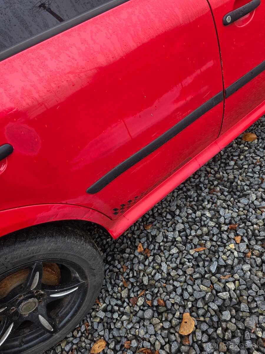 Skoda octavia 1.6 55kw - 5