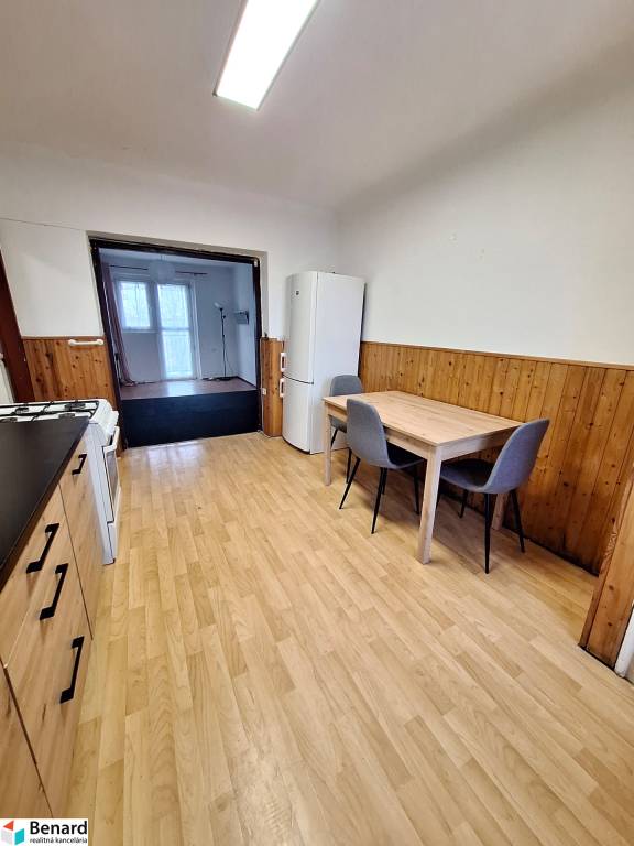 TEHLOVÝ 2 IZBOVÝ BYT, BALKÓN, PREŠOV, ŠIRŠIE CENTRUM - 5