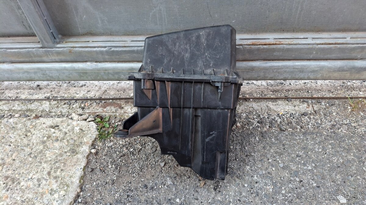 vzduchovy kryt Fabia II. - 5