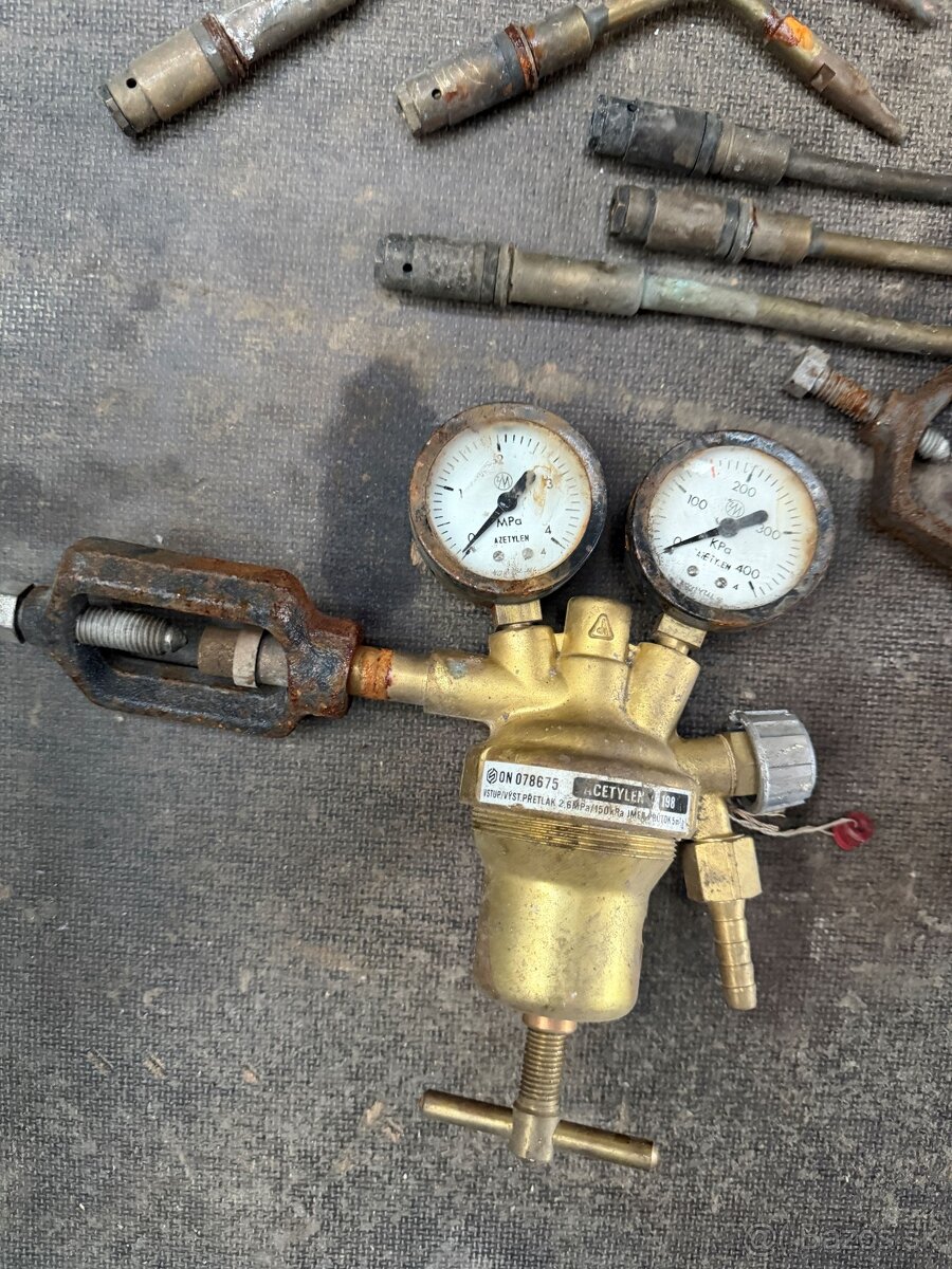 Fľaše plyn kyslík + horáky - 5