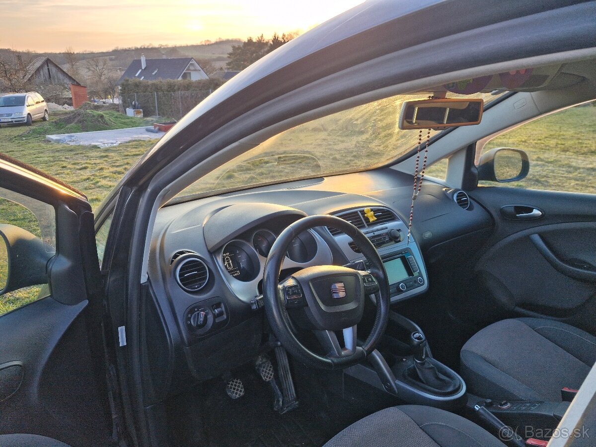 Predám Seat Altea xl 2.0 TDi - 5