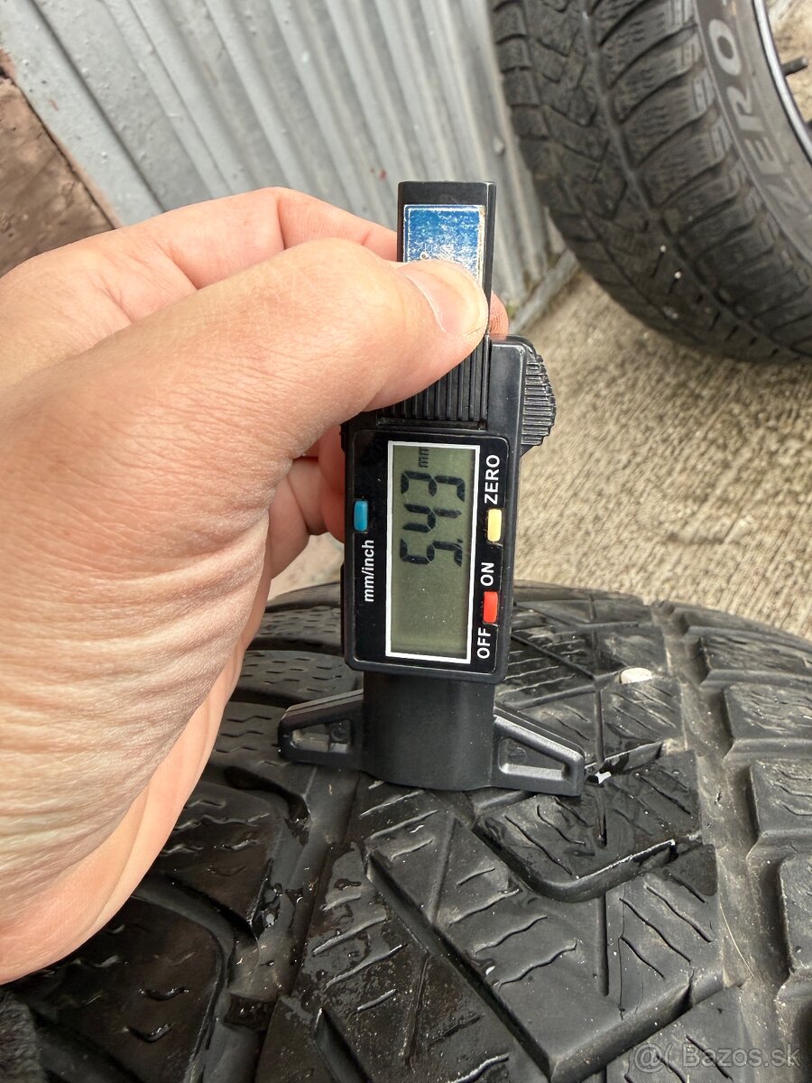 18" SKODA Superb zimny set 235/45 R18 - 5