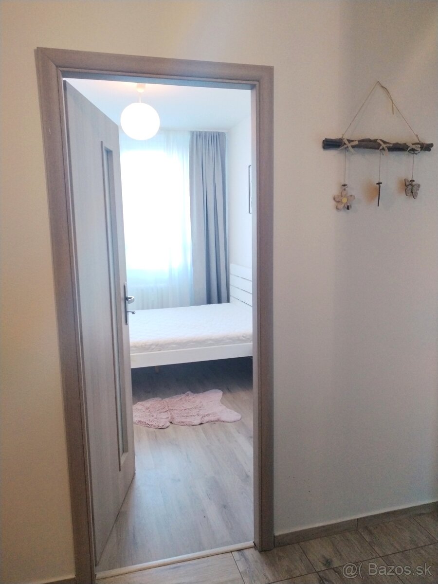 Zariadený 1,5i byt, Košice (Terasa) - 5