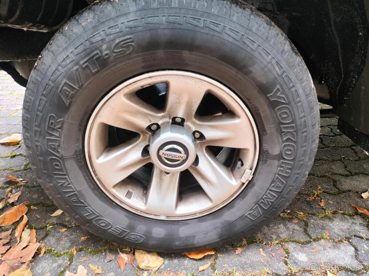 Nissan Patrol 4 ks pneumatiky 265/70 R16