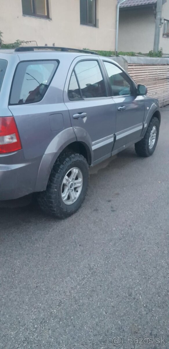 Predám Kia Sorento