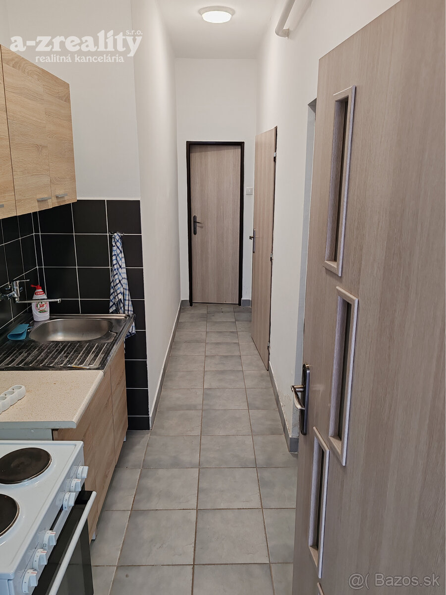 Kancelária na prenájom v Komárne - 5