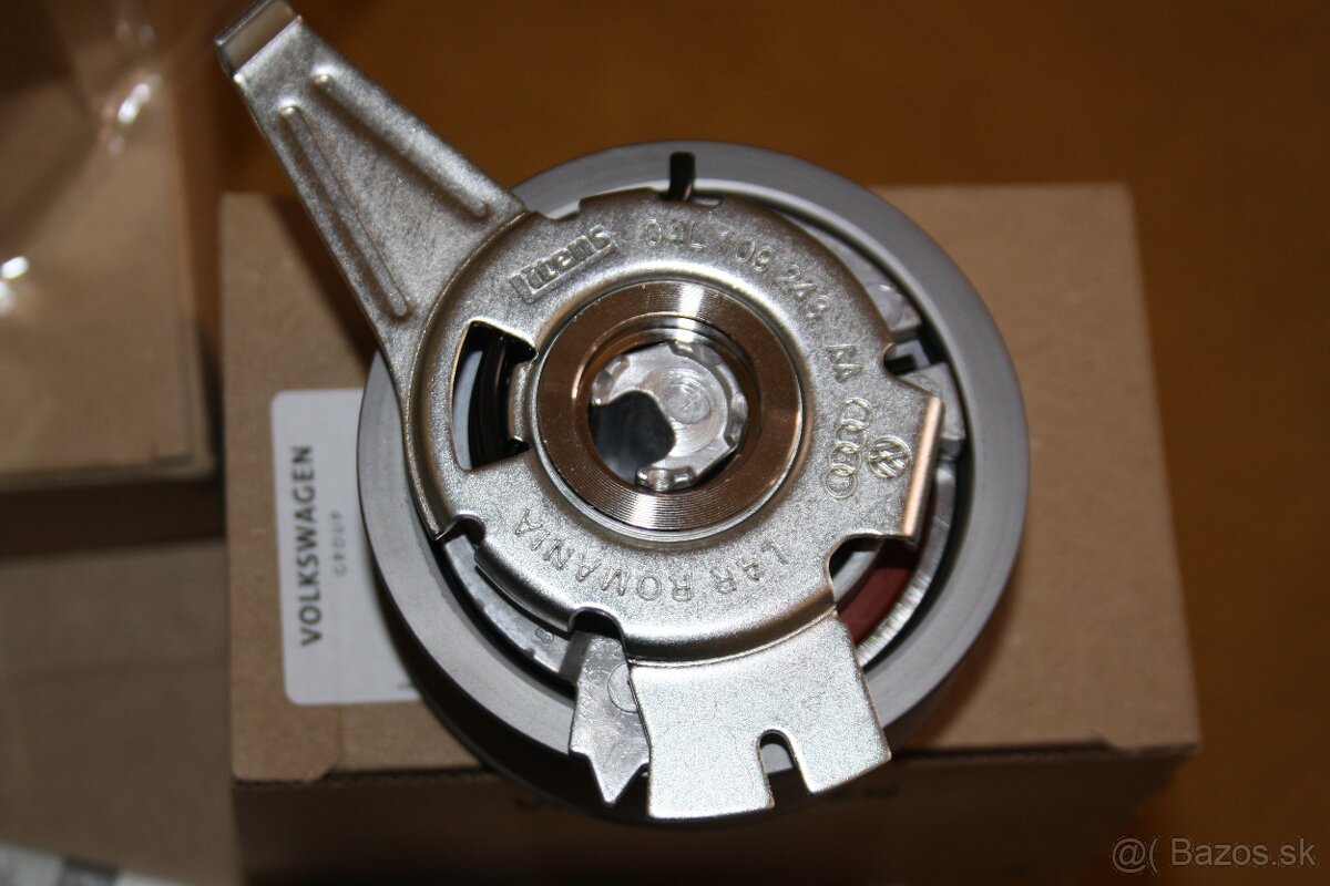 Original rozvodová sada VAG 04L198119AC + 04L121011N - 5