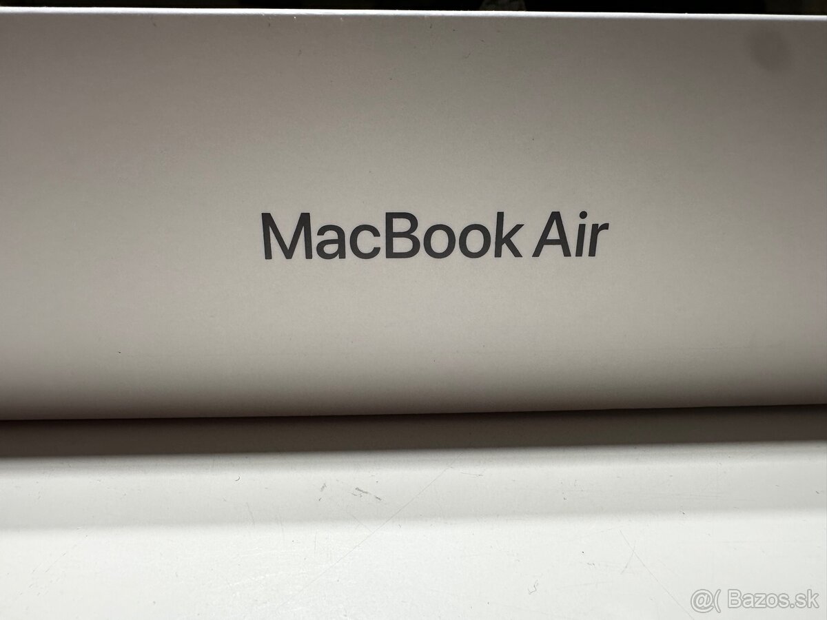 MacBook Air Retina 13 palcov - 5