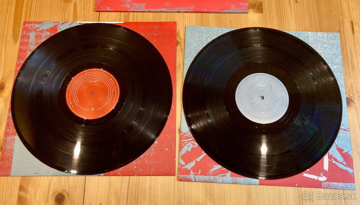 U2 – 2 x 12" vinyl - Beautiful Day & Elevation (Remixes) - 5