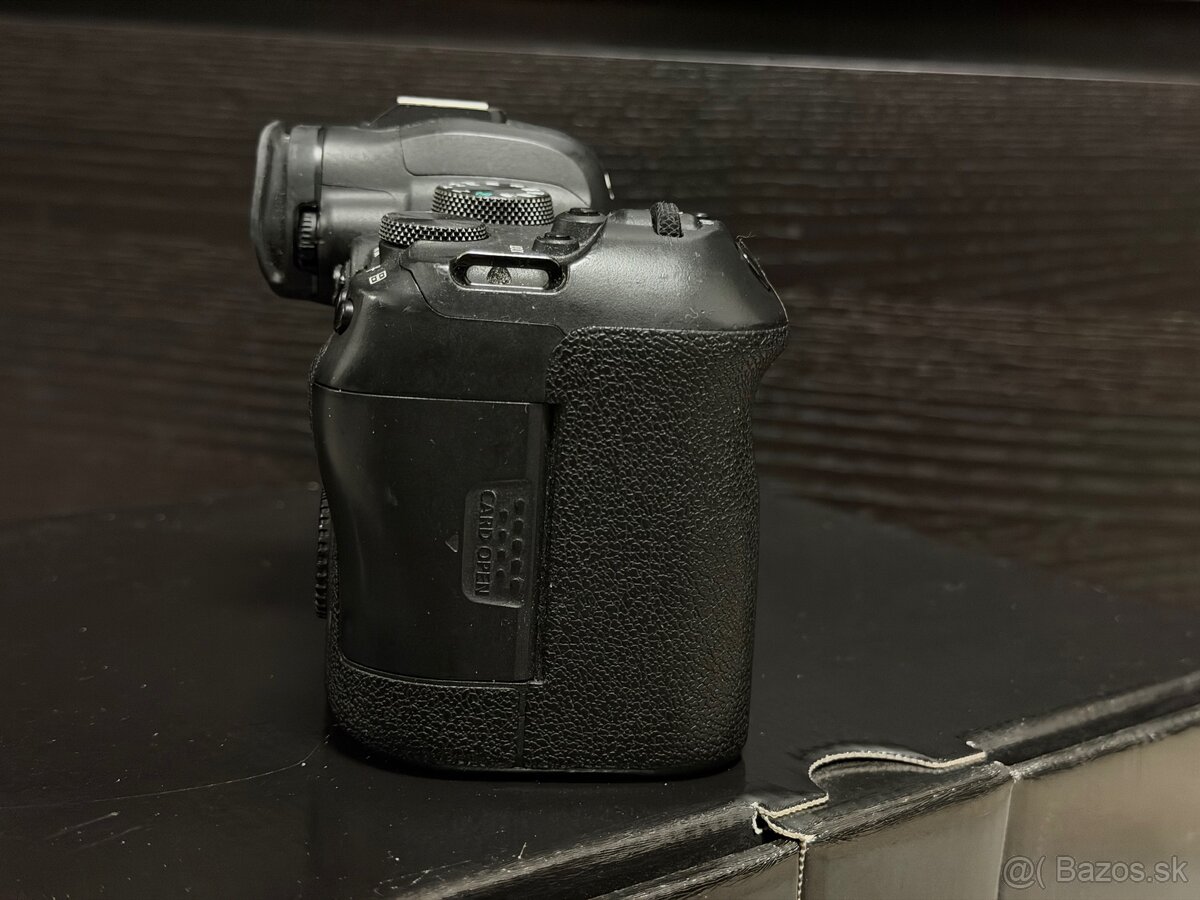 Canon EOS R6 (Mark I) - 5