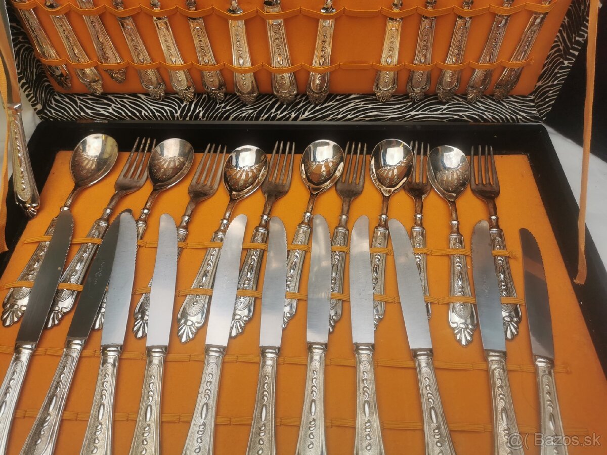 Príbor v kazete - 5