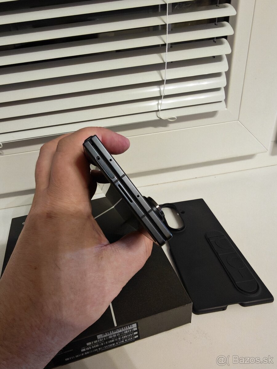 Predám/vymením Samsung Z Fold 7 16/1TB - 5