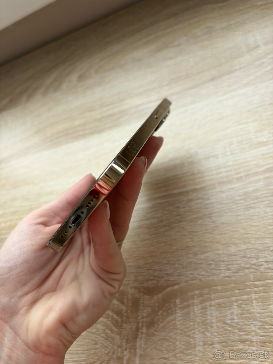 Predám Iphone 13pro 128gb - 5