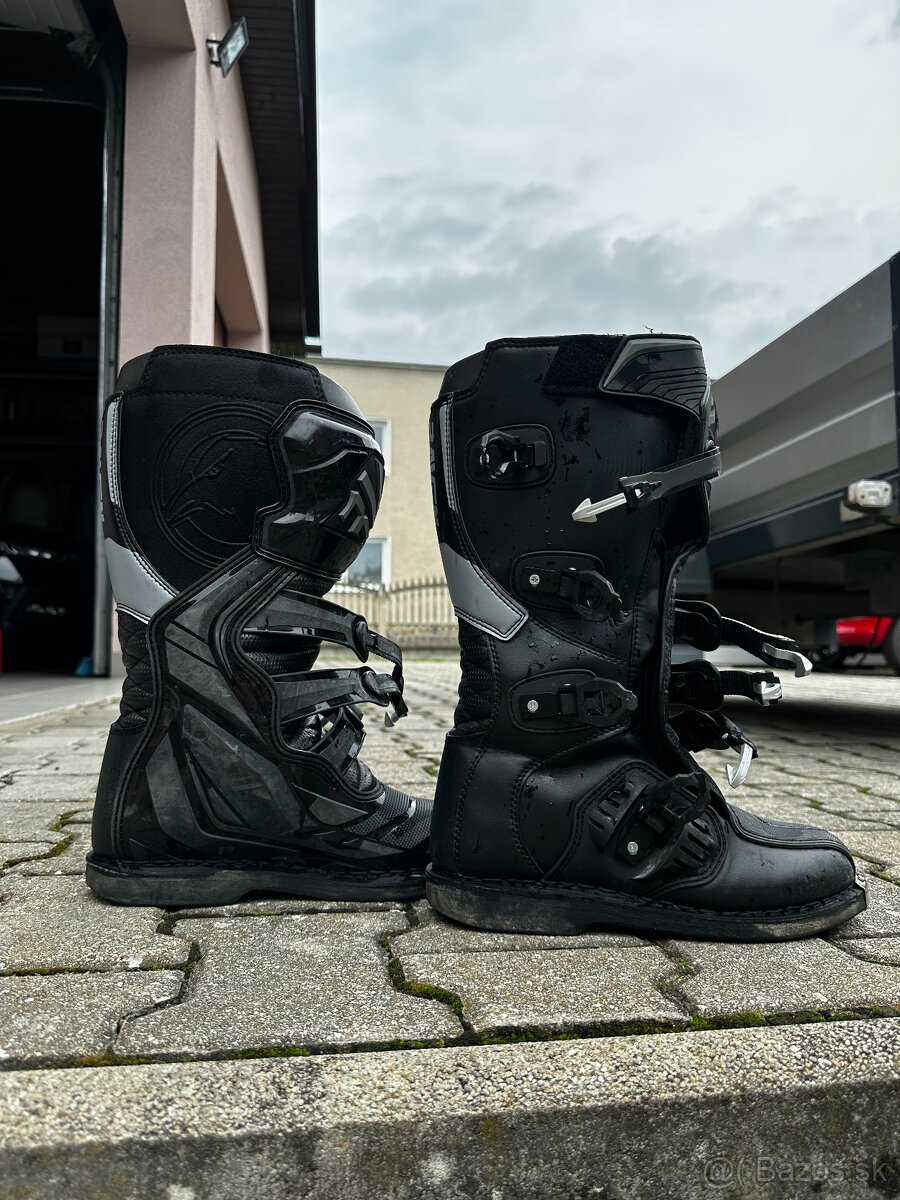 Na predaj: Raven Trooper MX Boots