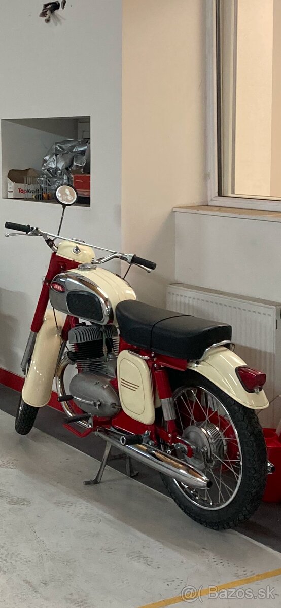 Jawa 350 - 5