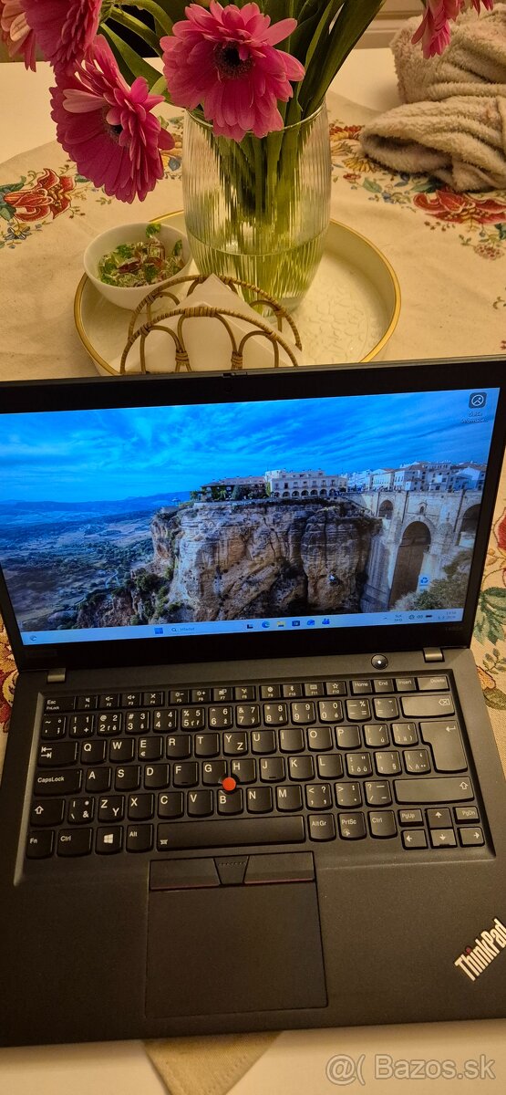 Predam Lenovo ThinkPad T495s Ryzen5 Vega8 WIN11 - 5