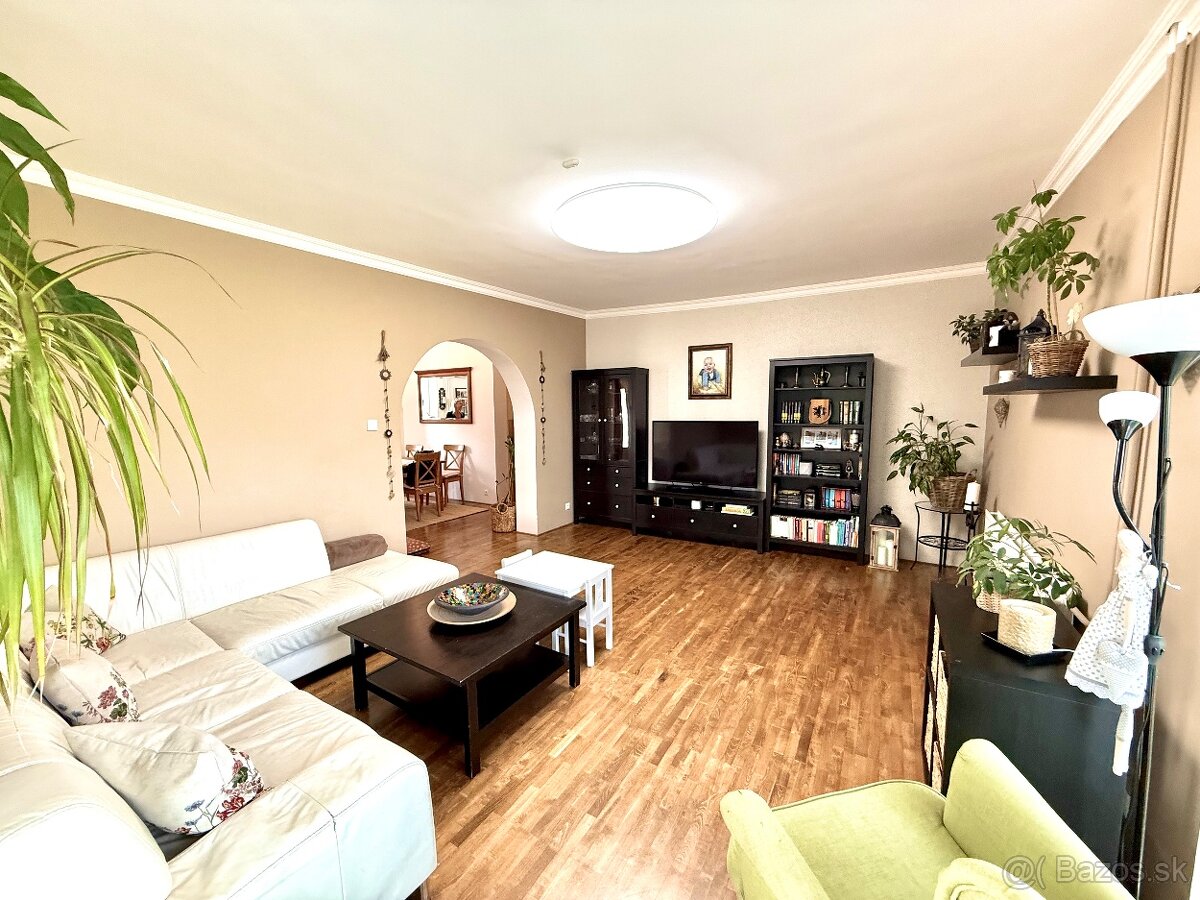 Nádherný 5iz rod dom s krásnou záhradou - 5