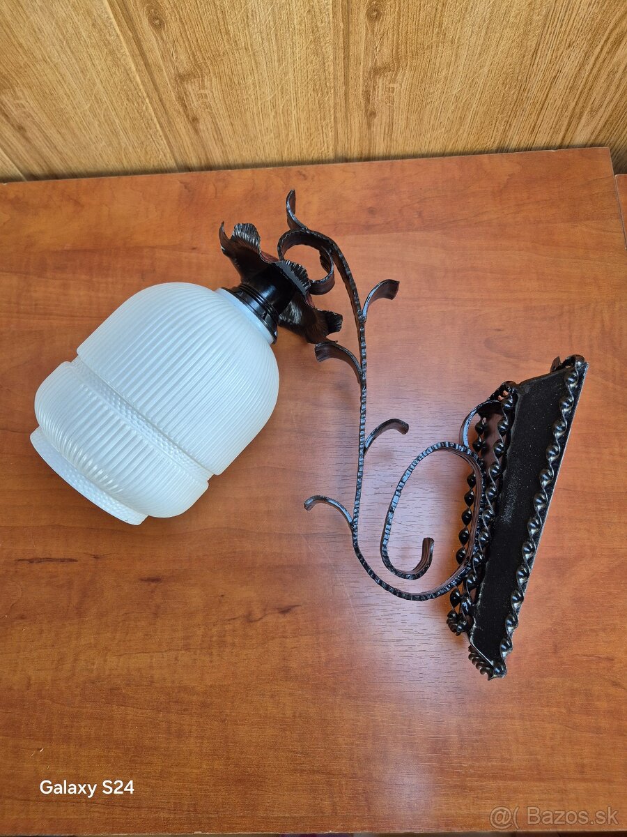 Vonkajšia nástenná lampa - 5