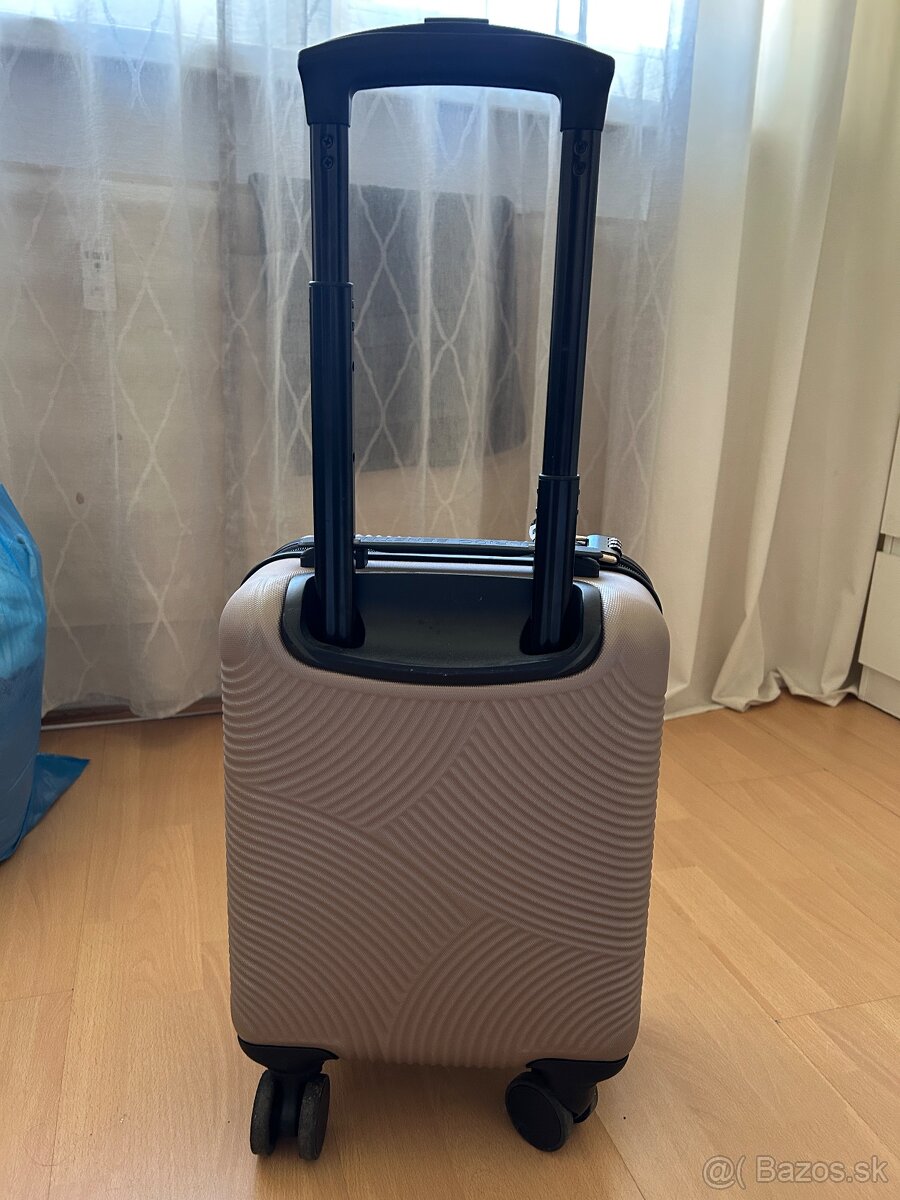 Cestovný kufor - 5