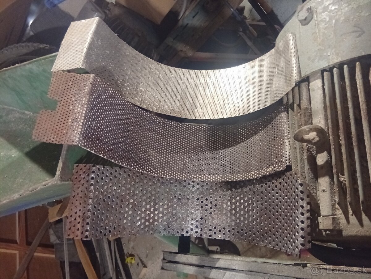 Srotovnik kladivkovy - 5