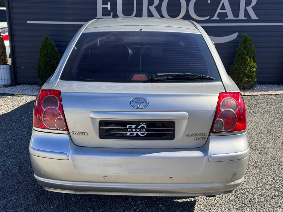 Toyota Avensis 2.0 D-4D - 5
