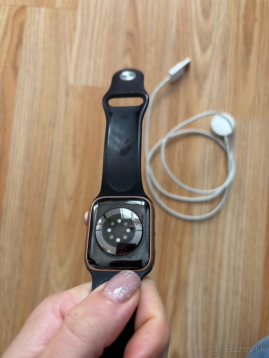 Apple watch - 5