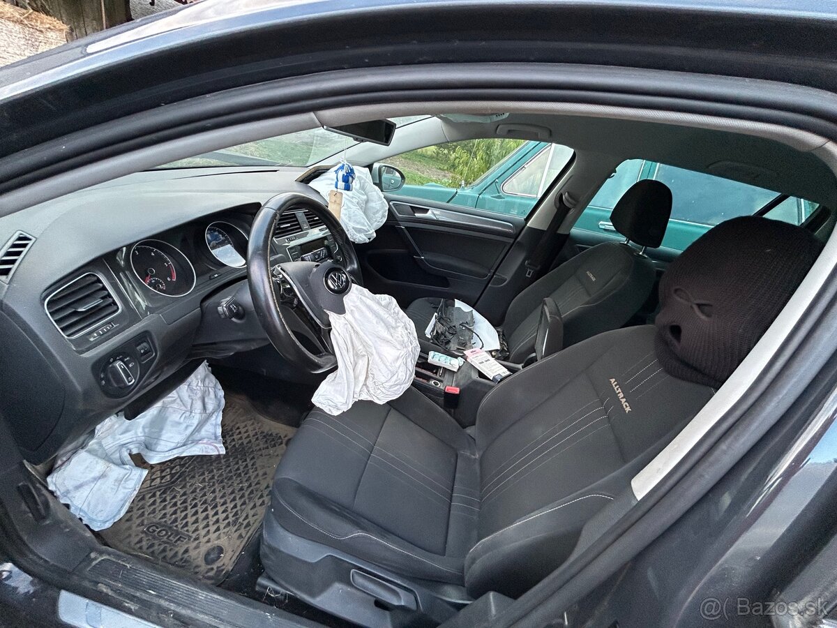 Rozpredám Golf 7 Alltrack - 5