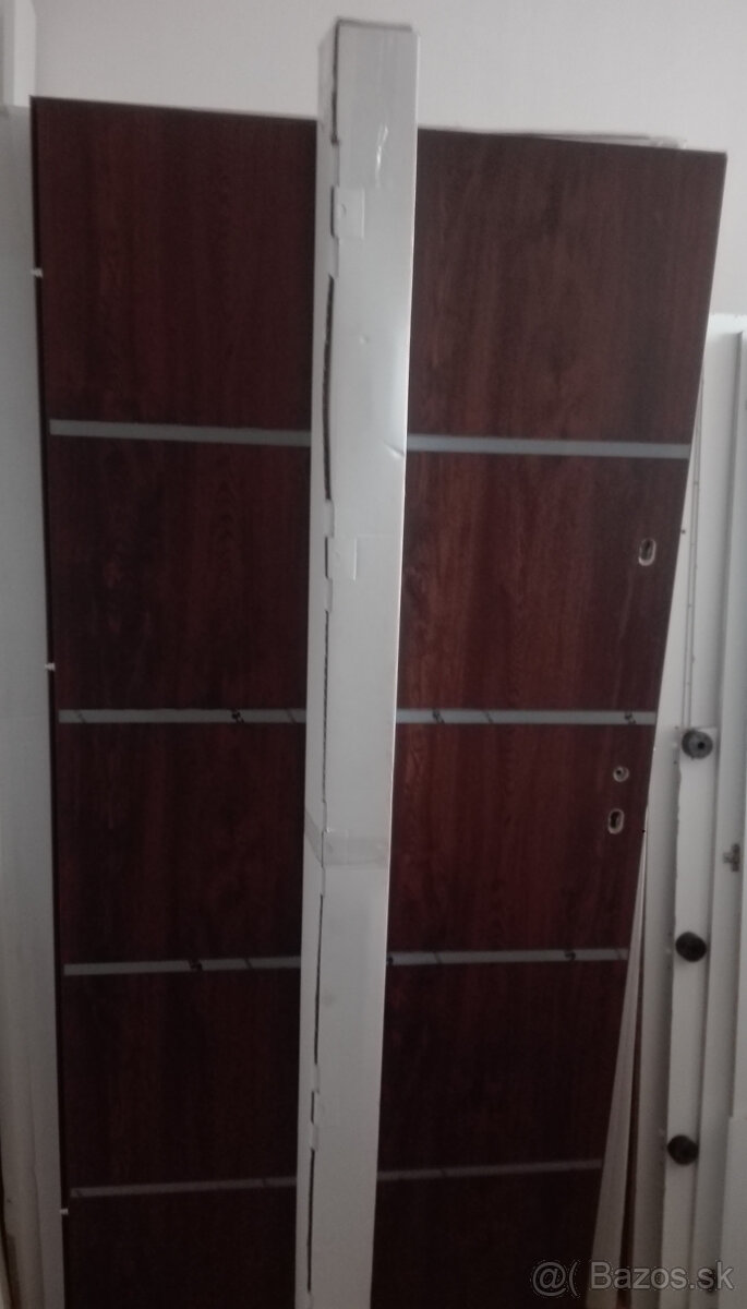 bezpečnostné dvere so zárubňou - 5