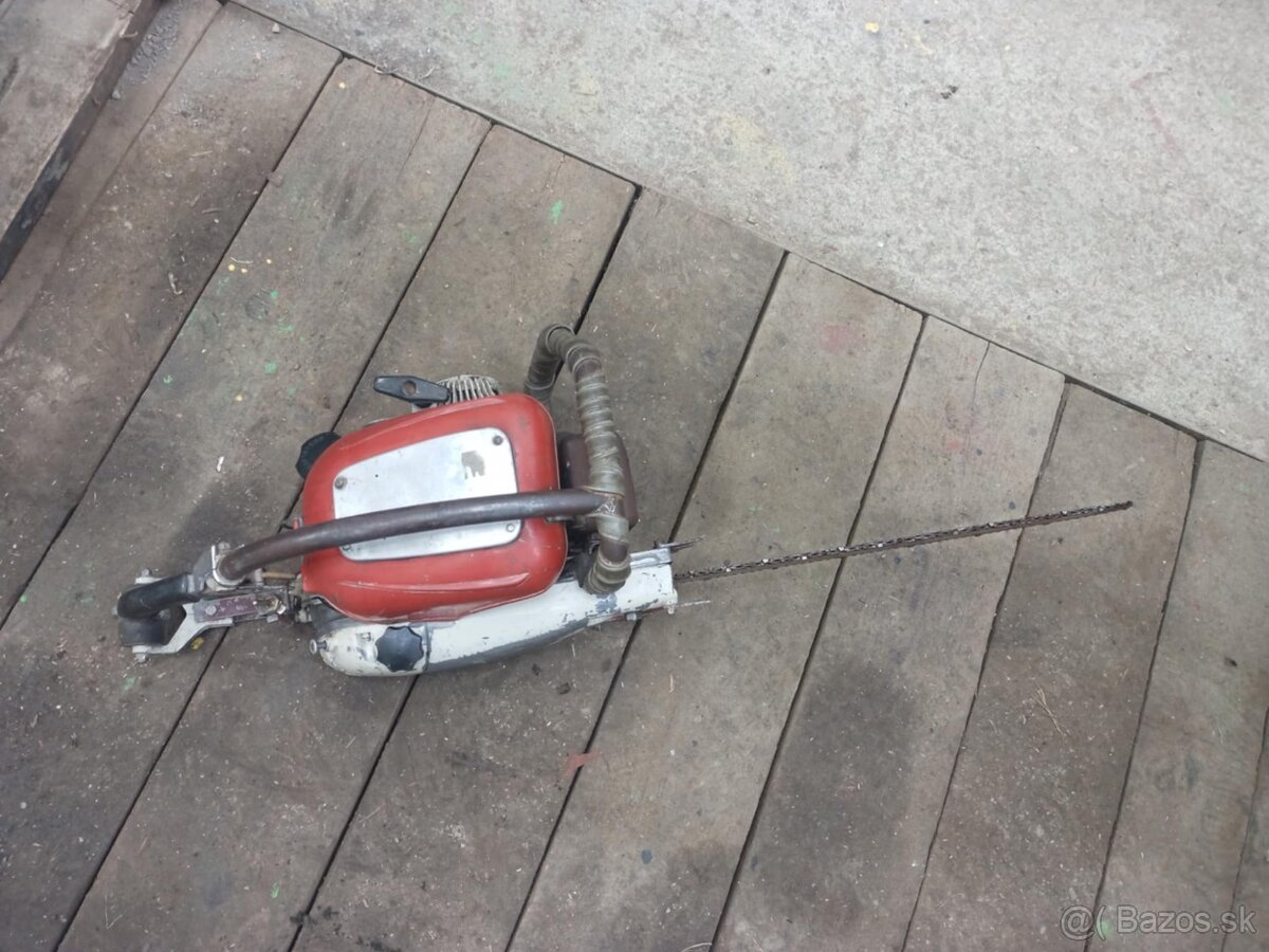 Motorová píla Stihl Contra - 5