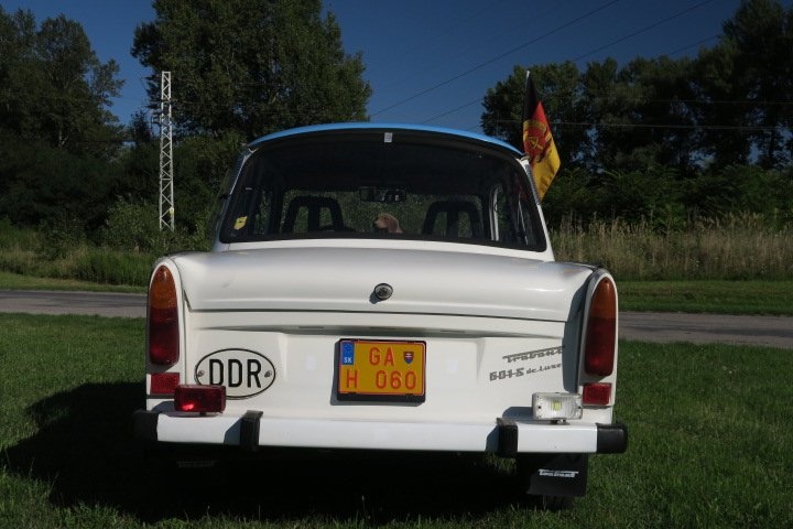 Predám Trabant 601 De luxe - 5