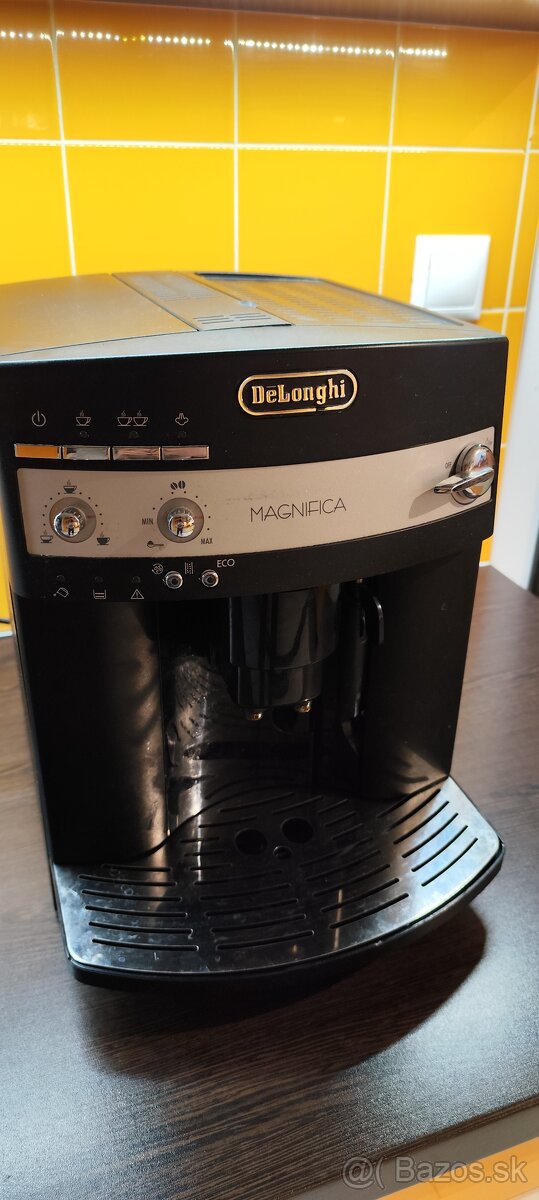 Automatický kávovar Delonghi - 5