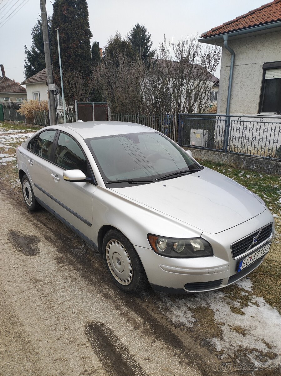 Volvo s40 2.0L diesel - 5