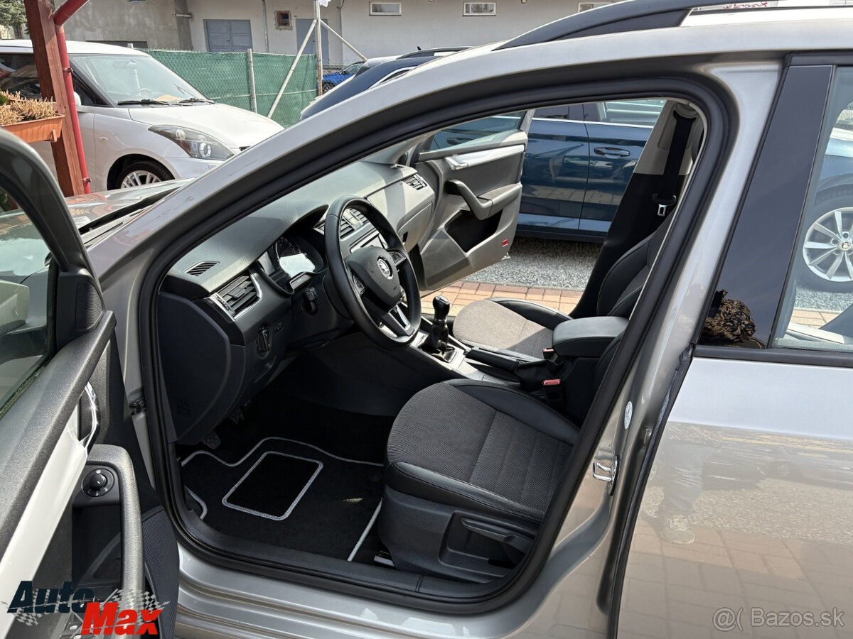 Škoda Octavia Combi 1.4 TSI Elegance - 5