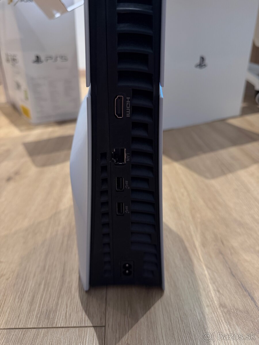 PlayStation 5 1TB - 5