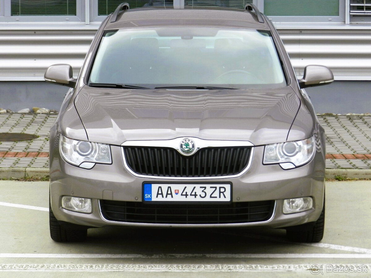 Škoda Superb Combi 2.0 TDI CR 140k Elegance DSG - 5