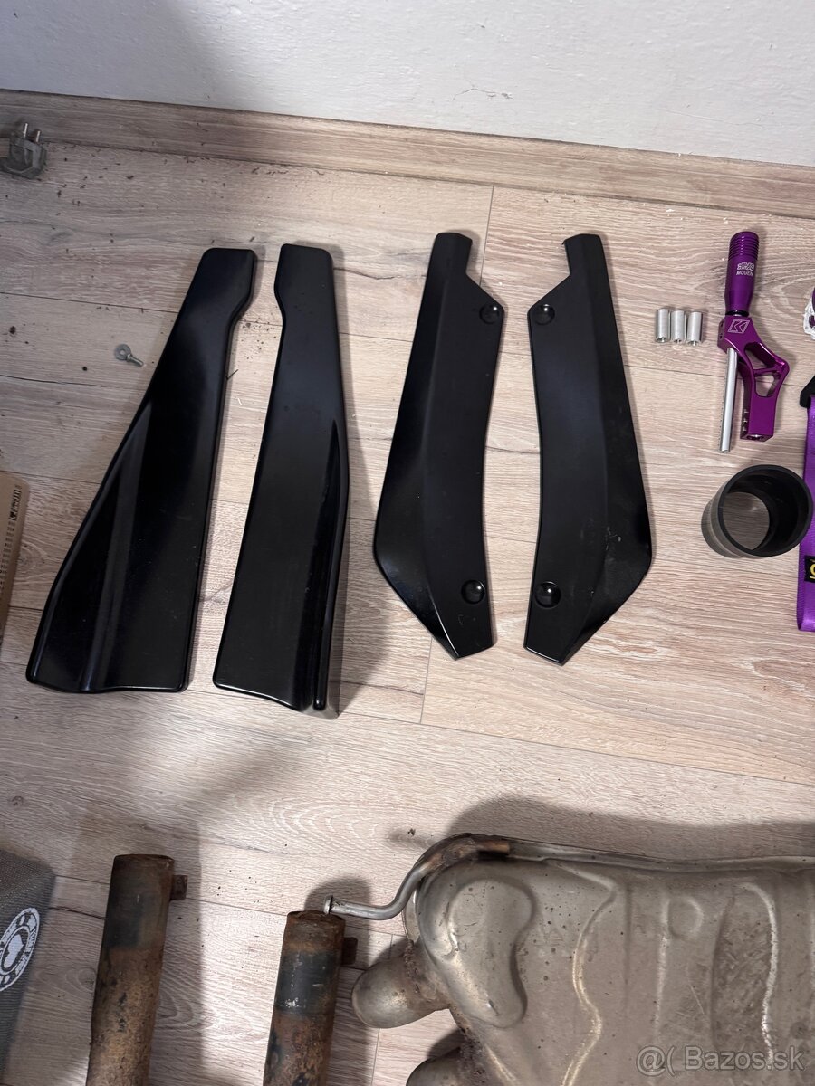 Golf 5 , Volkswagen nahradne diely - 5