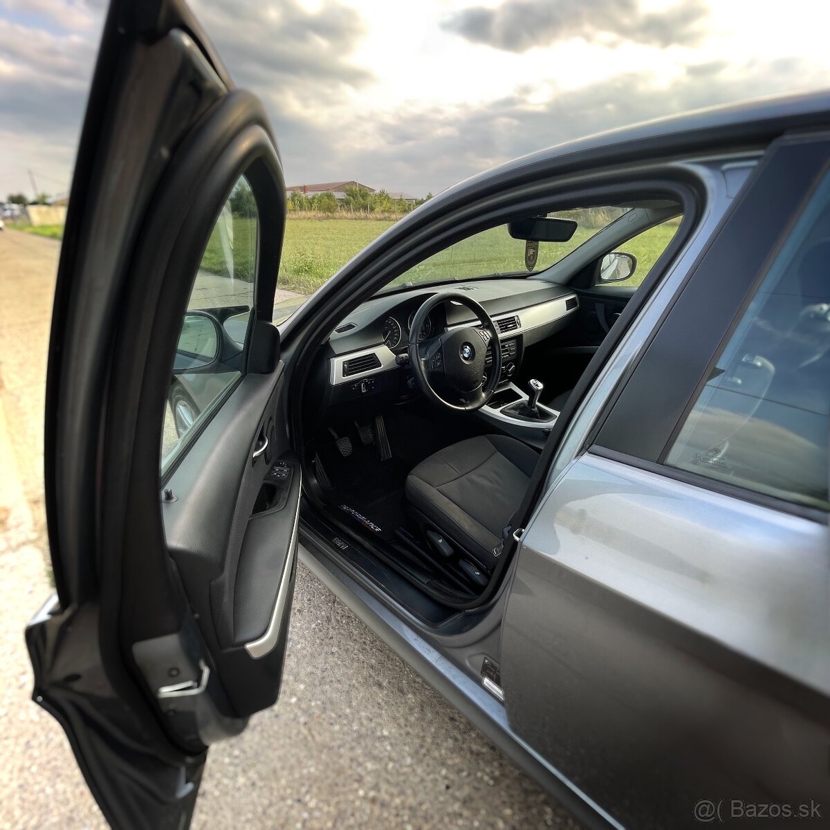 BMW E90 318d FACELIFT - 5