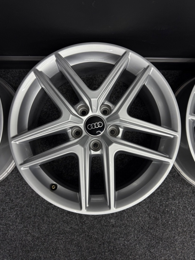 Alu Audi 5x112 17” 8W9601025D - 5