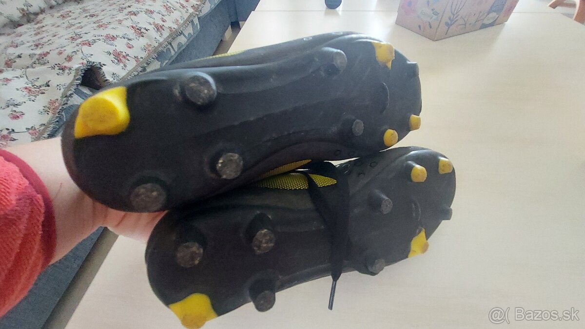 Predam kopacky Umbro v.36 - 5